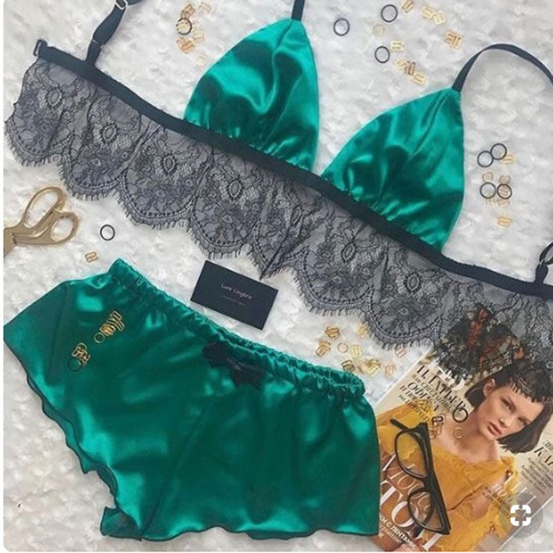 Three-point lace underwear