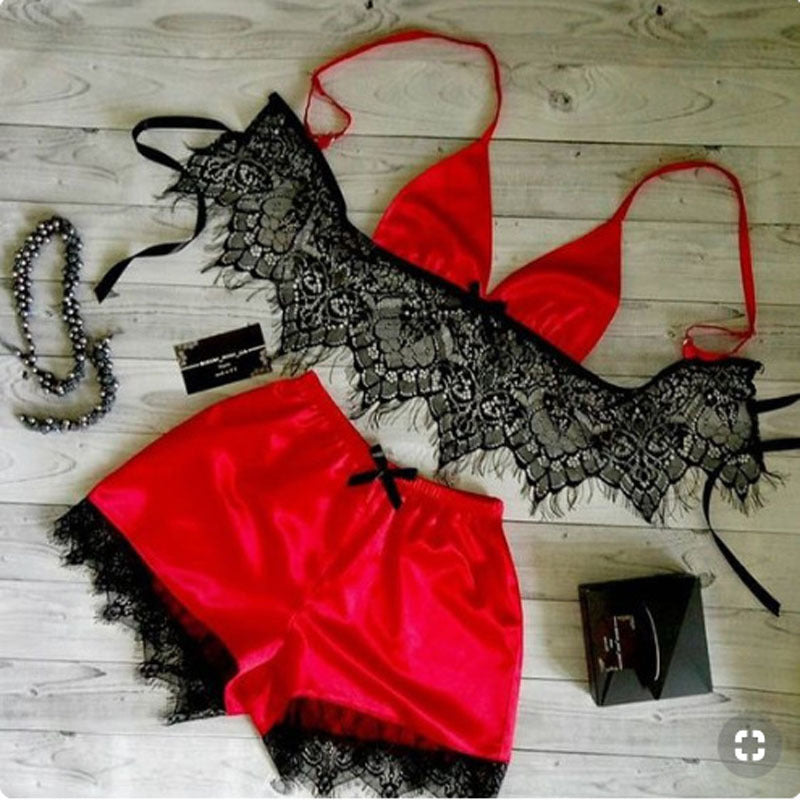 Three-point lace underwear