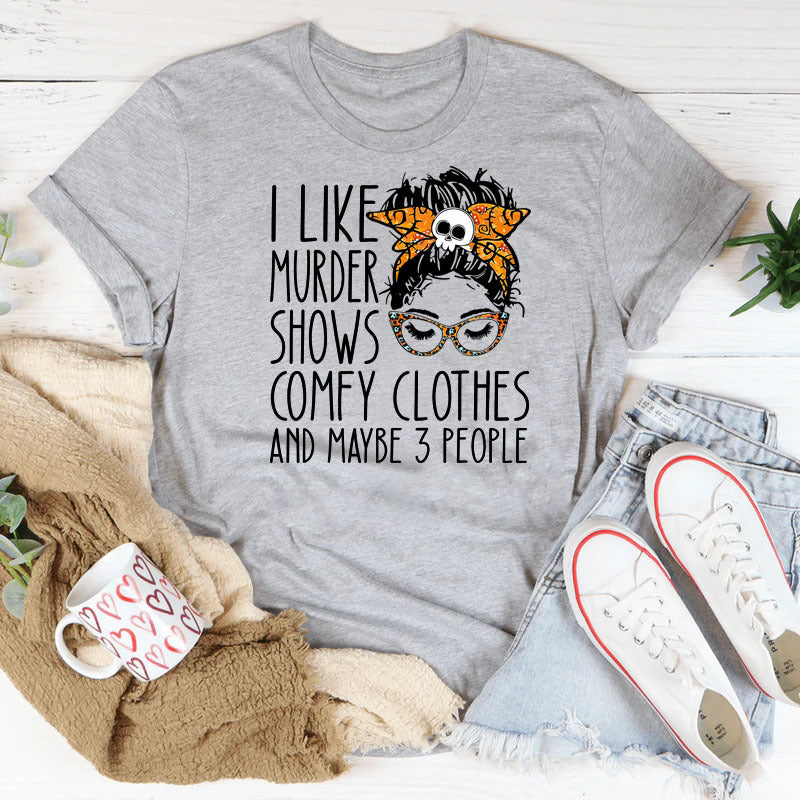 I LIKE MURDER SHOWS  Skull  T-shirt