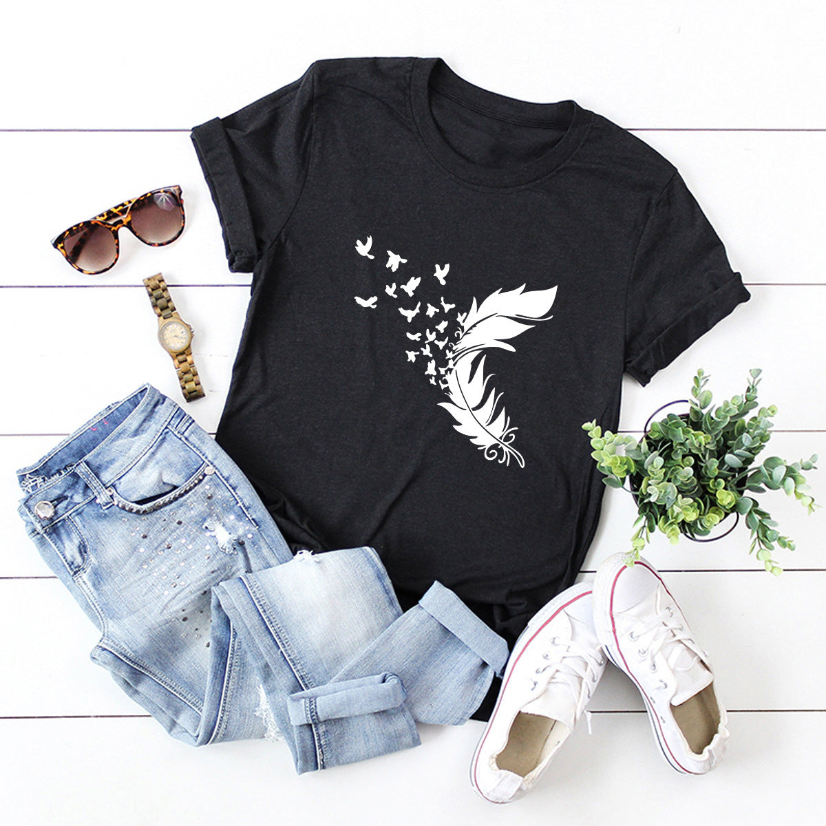 Summer Women Clothing New Feather Print T-Shirt