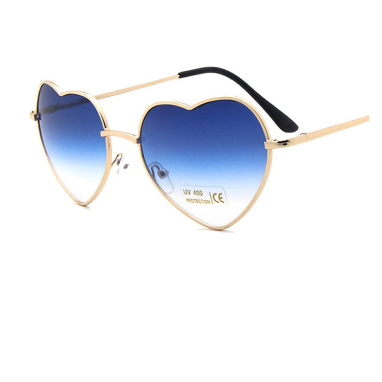 Women's Retro Color Gradient Love Sunglasses