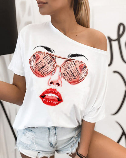 Fashionable cool sunglasses print T-shirt