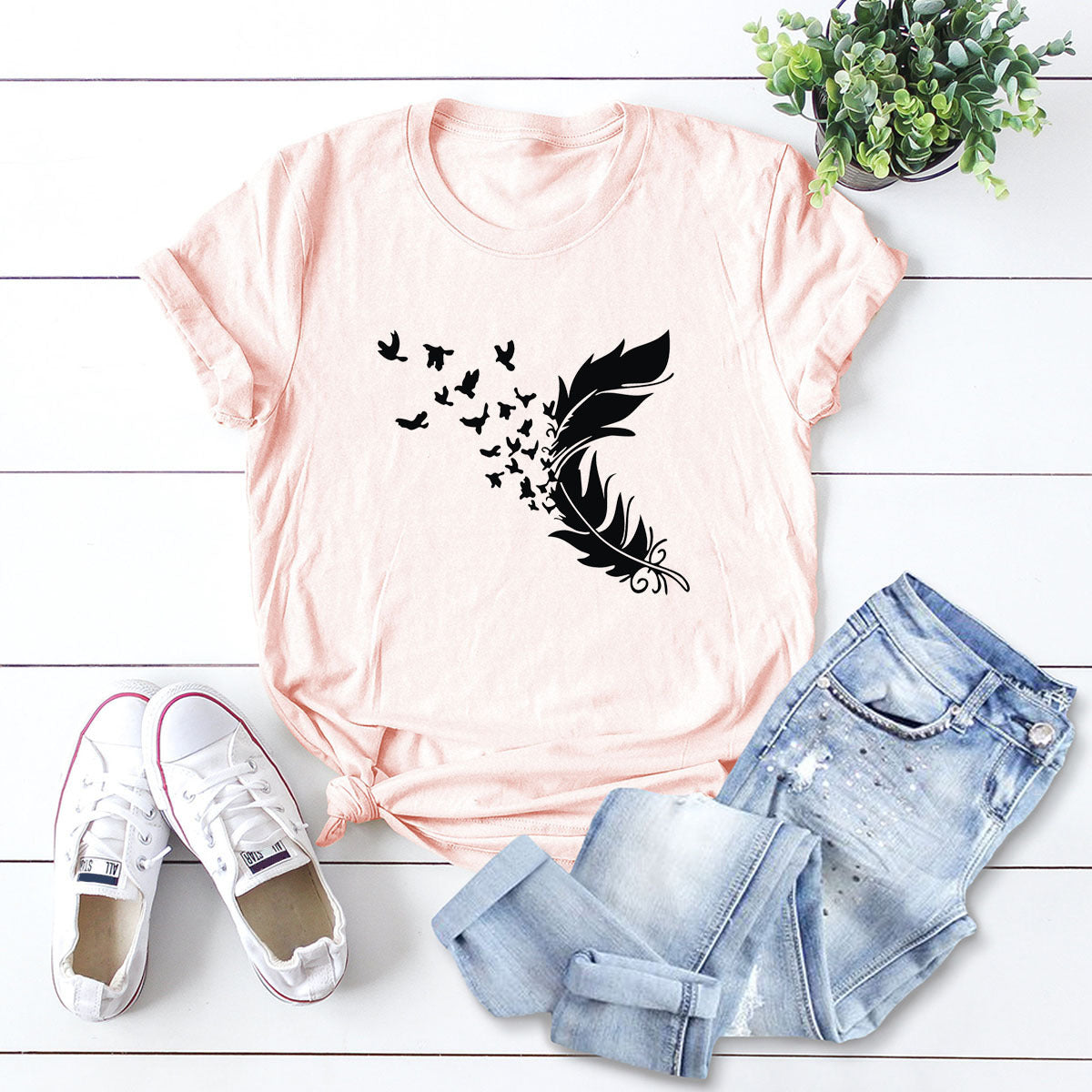 Summer Women Clothing New Feather Print T-Shirt