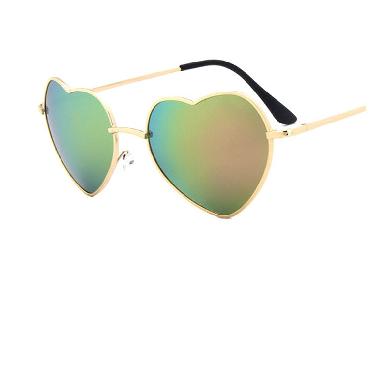 Women's Retro Color Gradient Love Sunglasses