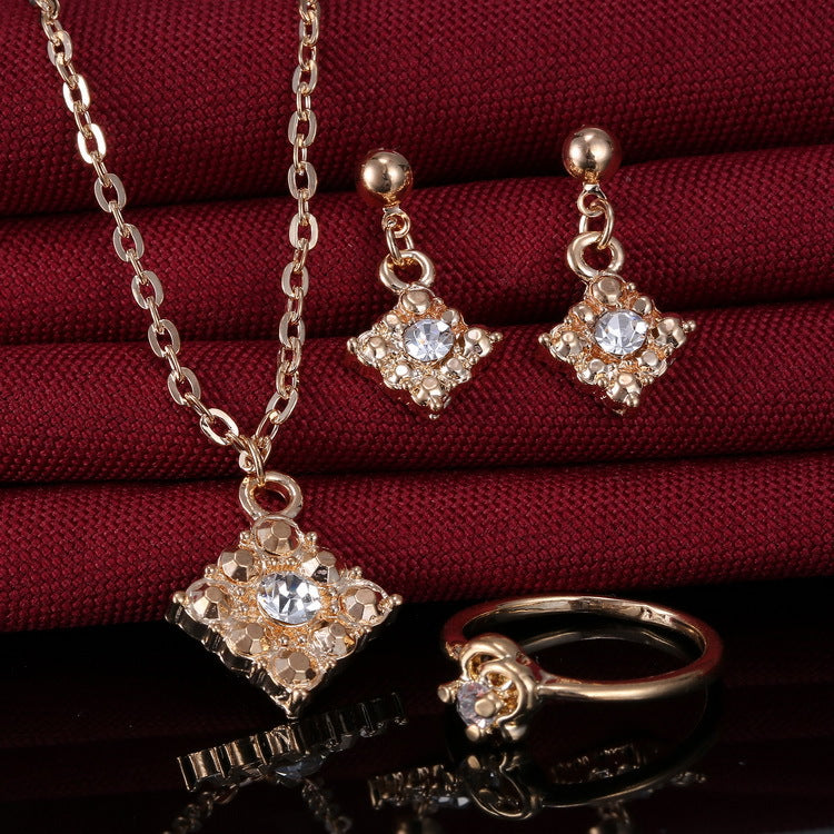 Diamond necklace and earring