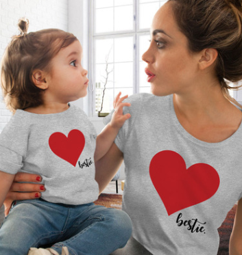 Mommy & Me Family Matching Outfits Mother and Daughter Heart Printed T-shirts