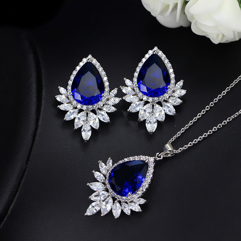 Tear Drop Necklace Set