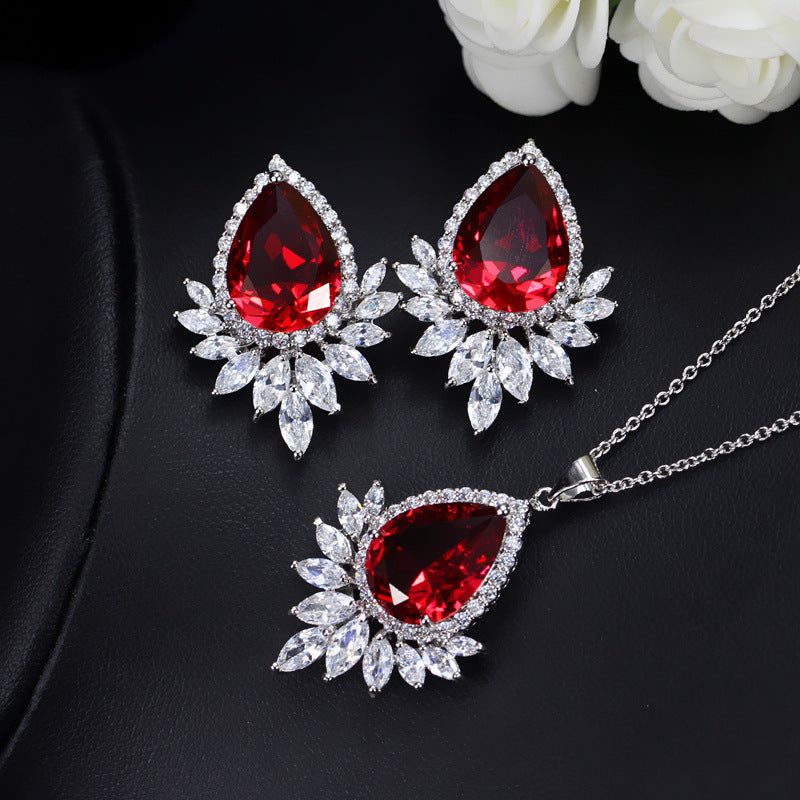 Tear Drop Necklace Set