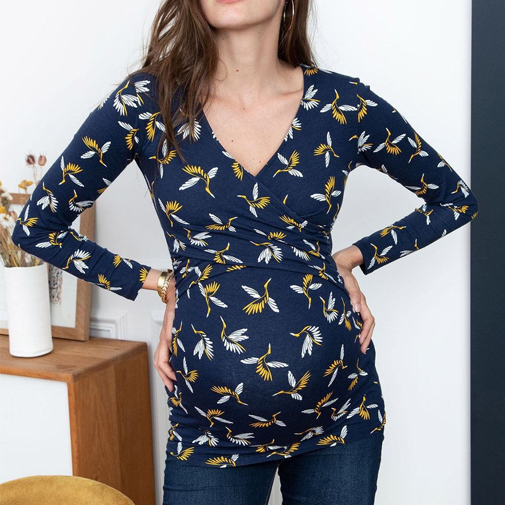 Deep V-neck print long sleeves Maternity Shirt