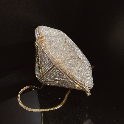 Three-dimensional diamond shape handbags