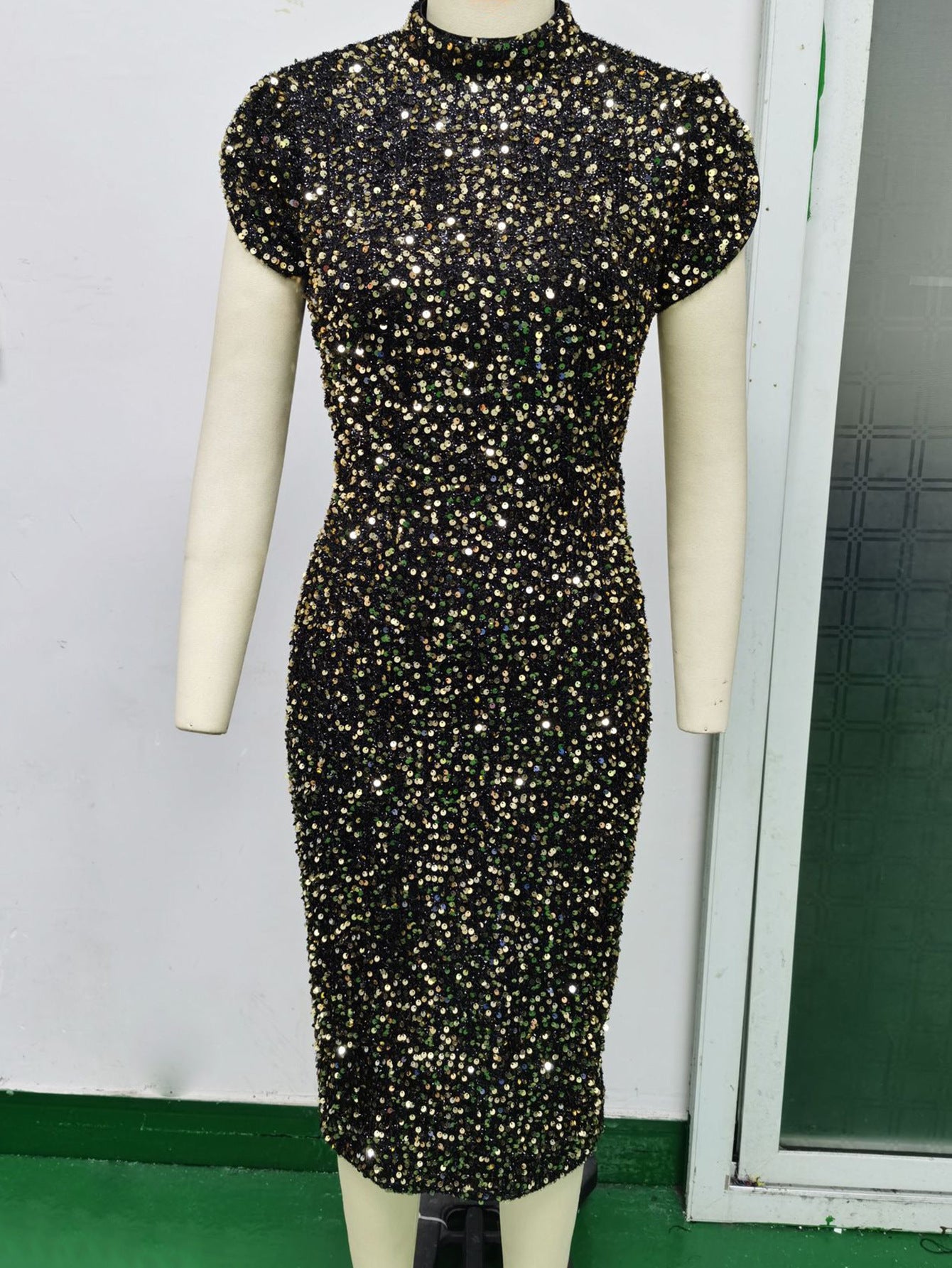 Women's Short Sleeve Retro Sequins Dress