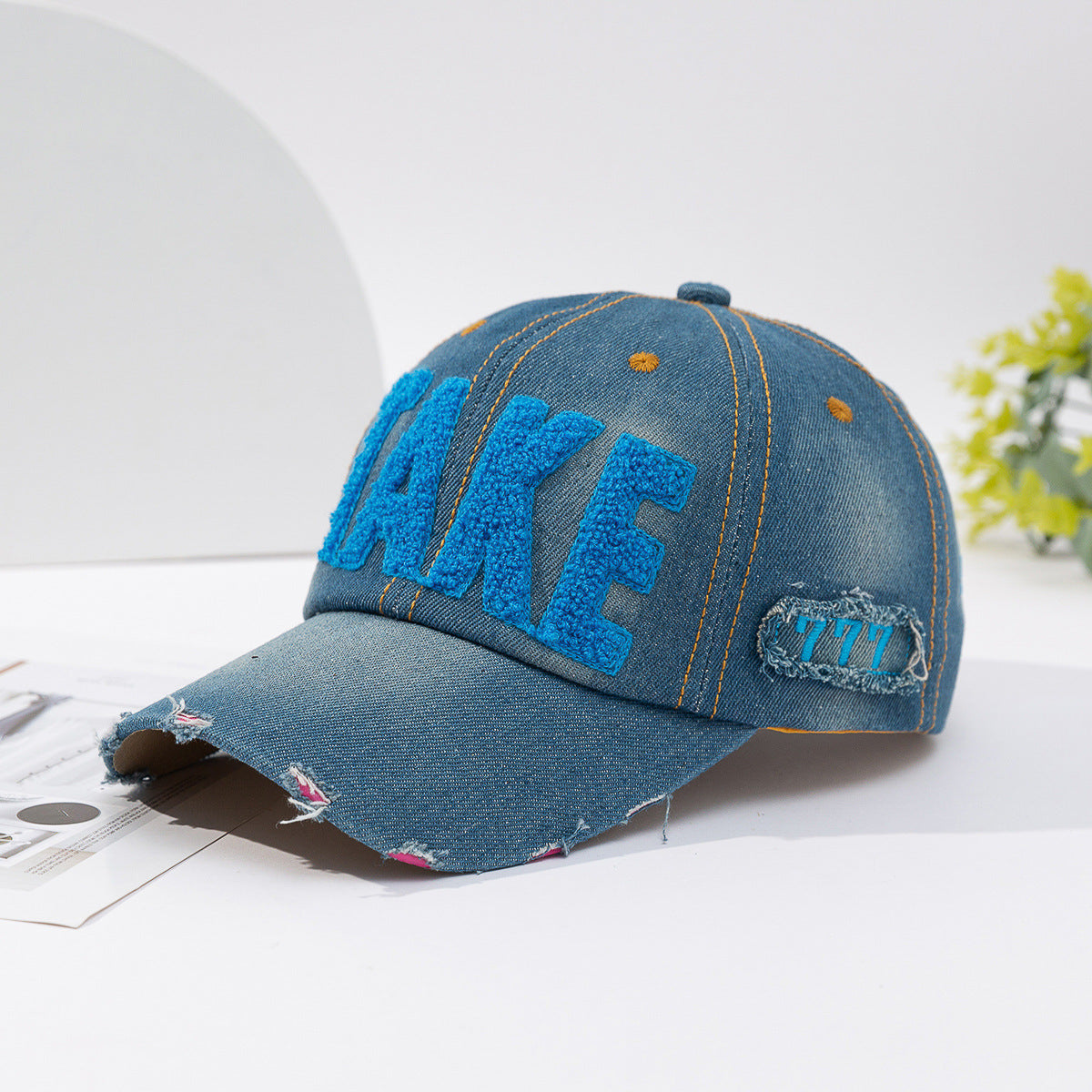 Three-dimensional Embroidered Ripped Letter-printing Denim Baseball Cap